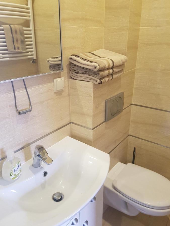 Villarenoma Nadarzyn Dış mekan fotoğraf